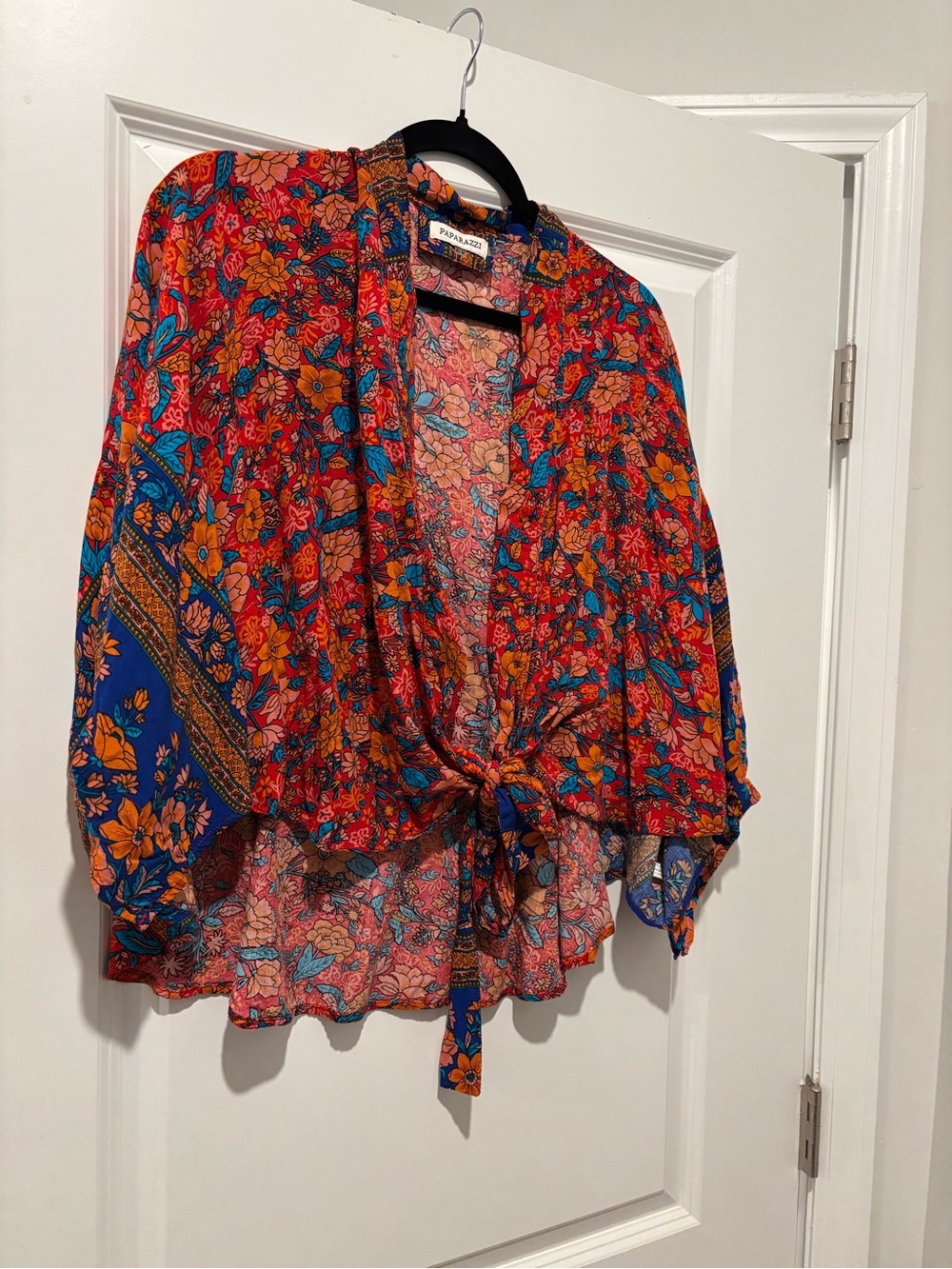 Front tie top